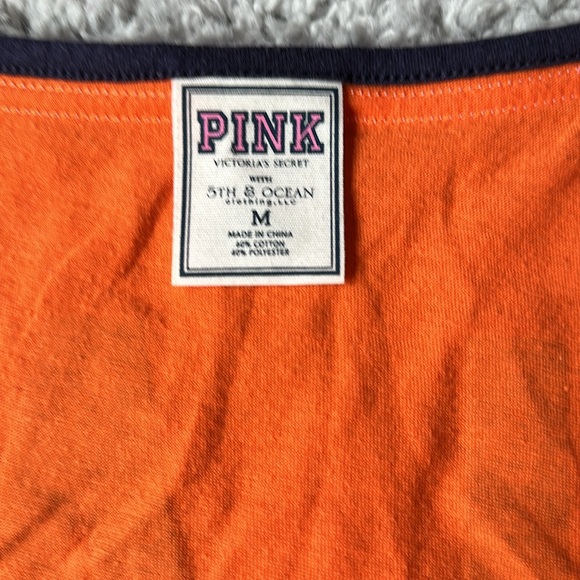 Pink women’s sports tops size medium - Picture 4 of 6